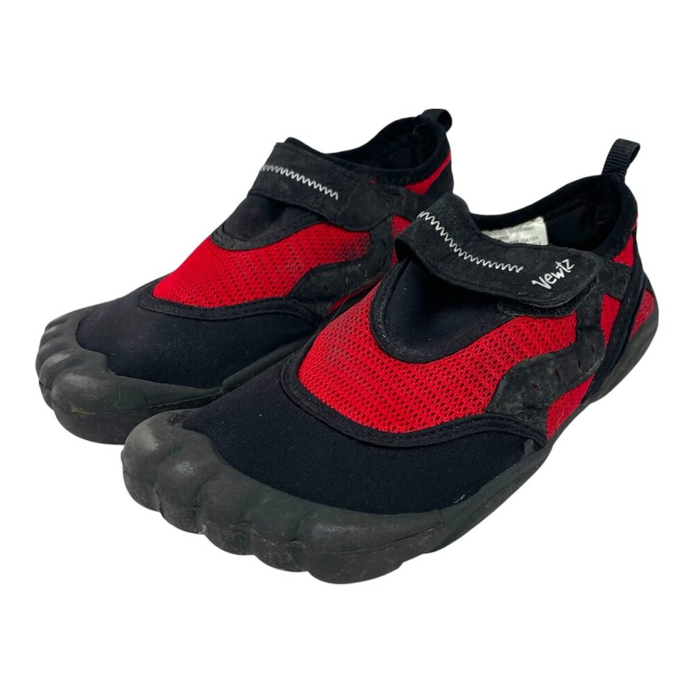 Newtz Toddler Little Boy Water Shoes Athletic Closed Toe Sandal Red Black 13/1